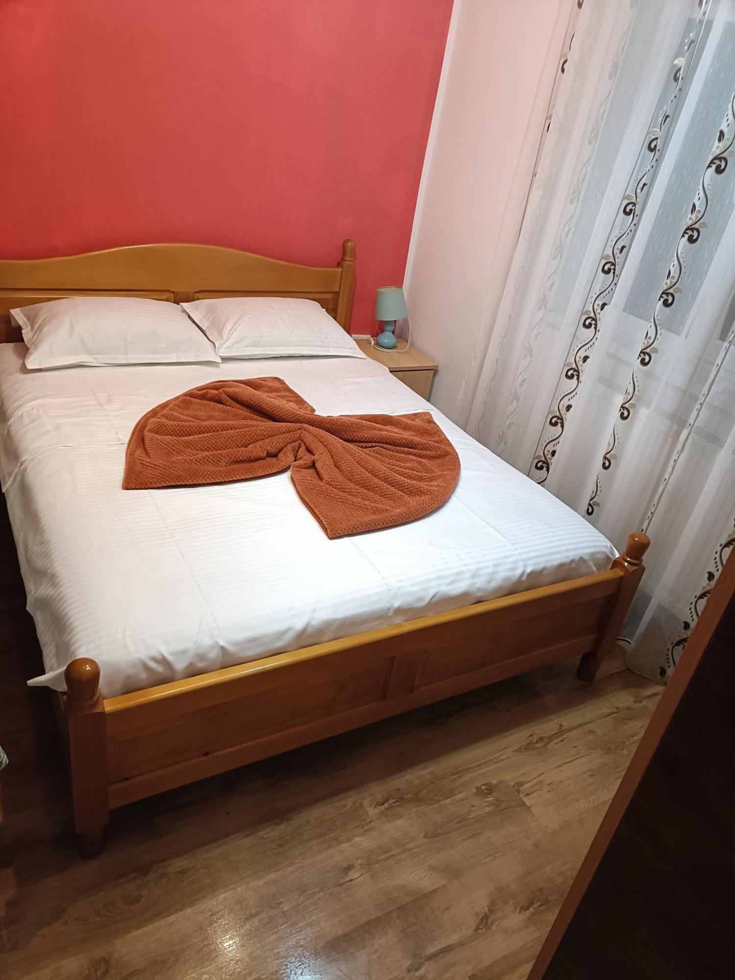 Apartament Nemira Slanic Moldova Bilik gambar
